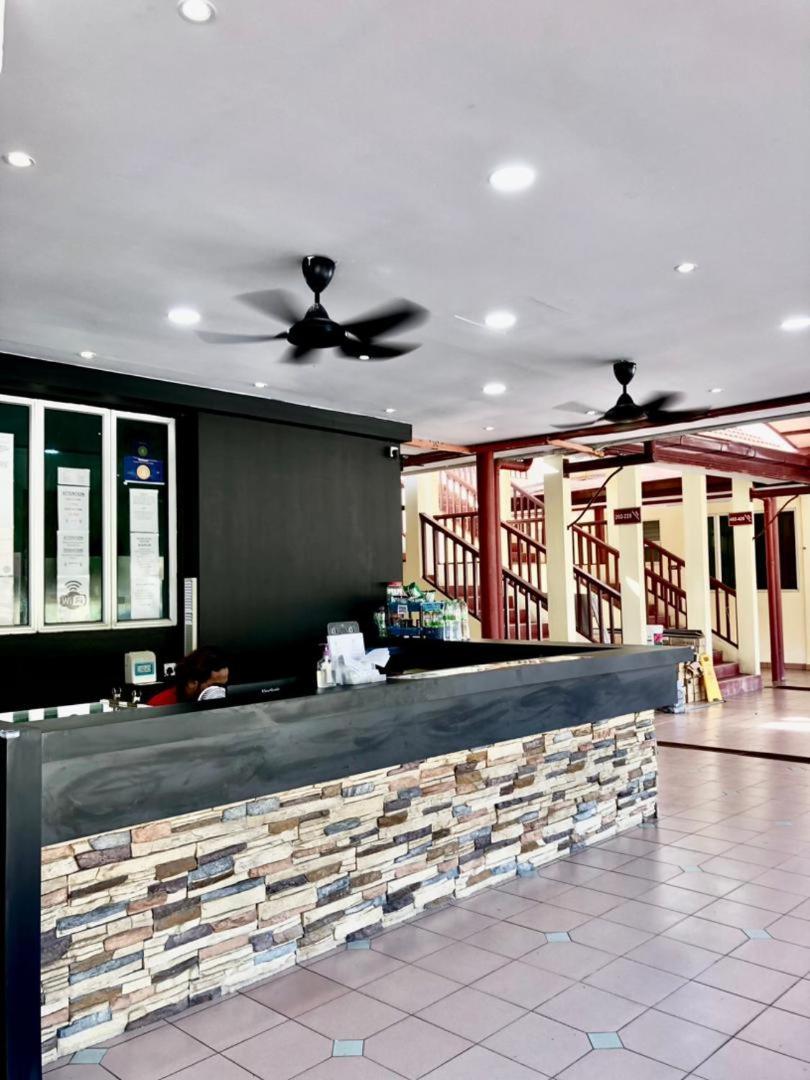 Intan Beach Resort Kuala Terengganu Exterior photo